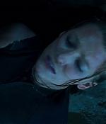 theshallows-blakelively-02449.jpg
