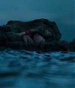 theshallows-blakelively-02451.jpg