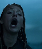 theshallows-blakelively-02549.jpg