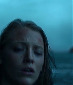 theshallows-blakelively-02630.jpg