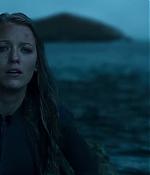 theshallows-blakelively-02730.jpg