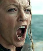 theshallows-blakelively-02867.jpg