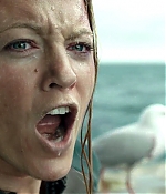 theshallows-blakelively-02868.jpg