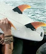 theshallows-blakelively-03077.jpg