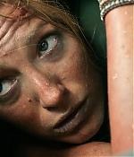 theshallows-blakelively-03092.jpg