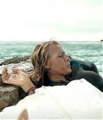 theshallows-blakelively-03104.jpg