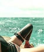 theshallows-blakelively-03254.jpg