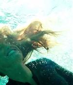 theshallows-blakelively-03360.jpg