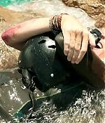 theshallows-blakelively-03384.jpg