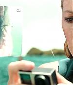 theshallows-blakelively-03432.jpg