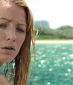 theshallows-blakelively-03440.jpg