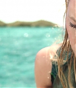 theshallows-blakelively-03478.jpg