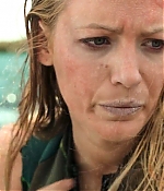 theshallows-blakelively-03486.jpg