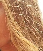 theshallows-blakelively-03651.jpg