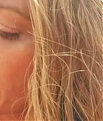 theshallows-blakelively-03653.jpg