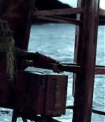 theshallows-blakelively-04062.jpg