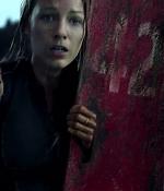 theshallows-blakelively-04118.jpg