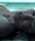 theshallows-blakelively-04686.jpg