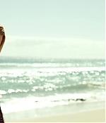 theshallows-blakelively-04811.jpg