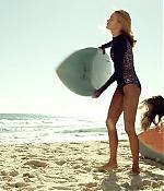 theshallows-blakelively-04830.jpg
