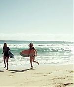 theshallows-blakelively-04838.jpg