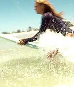 theshallows-blakelively-04840.jpg