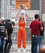 51088849_blakelively_picturepub_02.jpg