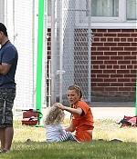 51088857_blakelively_picturepub_07.jpg