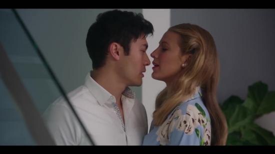 A_Simple_Favor_Trailer_093.jpg