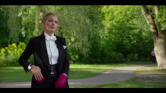 Click to view full size image
==============
A_Simple_Favor_Trailer_097.jpg A_Simple_Favor_Trailer_097.jpg