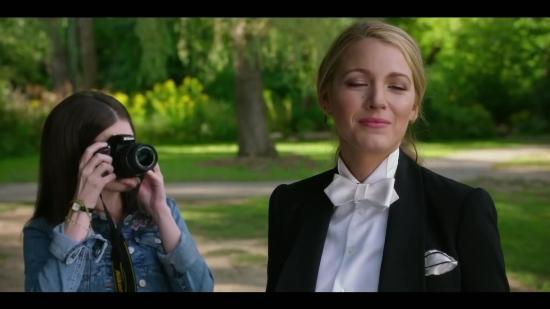 Click to view full size image
==============
A_Simple_Favor_Trailer_099.jpg A_Simple_Favor_Trailer_099.jpg