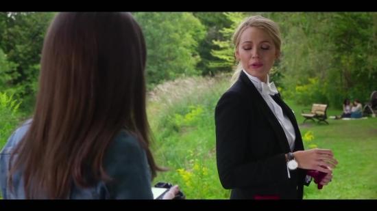 A_Simple_Favor_Trailer_102.jpg