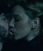 blakelively-ageofadaline0230.jpg