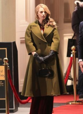 blake-lively-joins-michiel-huisman-on-set-for-age-of-adaline-08.jpg