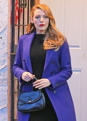 Click to view full size image
==============
blake-lively-trades-her-classic-age-of-adaline-clothes-03.jpg blake-lively-trades-her-classic-age-of-adaline-clothes-03.jpg