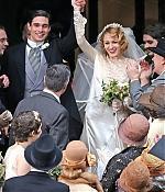 blake-lively-says-i-do-to-a-new-man-for-her-movie-age-of-adeline-10.jpg