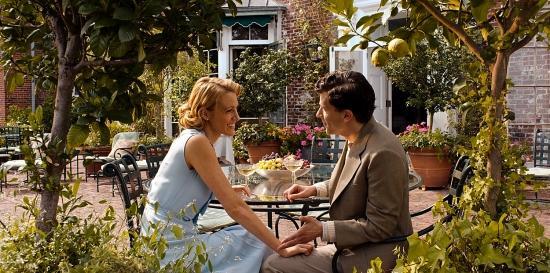 cafesociety-blakelively0581.jpg