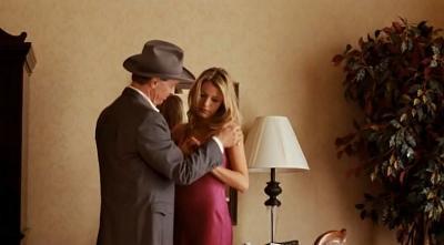 blakelively-elvisannabelle-00922.jpg