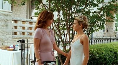 Click to view full size image
==============
blakelively-elvisannabelle-01694.jpg blakelively-elvisannabelle-01694.jpg