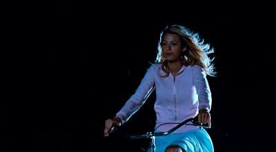 blakelively-elvisannabelle-02000.jpg