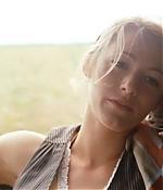 blakelively-elvisannabelle-04315.jpg