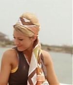 blakelively-elvisannabelle-04329.jpg