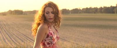 Click to view full size image
==============
hick_blakelively_1279.jpg hick_blakelively_1279.jpg