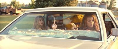 Click to view full size image
==============
hick_blakelively_1347.jpg hick_blakelively_1347.jpg