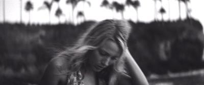 savages_blakelively_00174.jpg