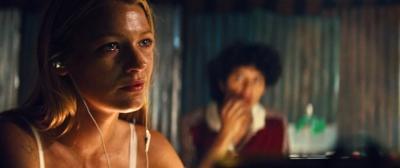 savages_blakelively_04154.jpg