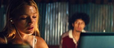 savages_blakelively_04155.jpg