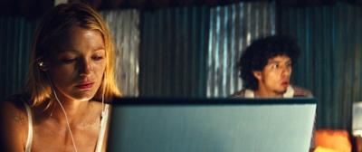 savages_blakelively_04160.jpg