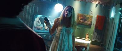 savages_blakelively_04177.jpg