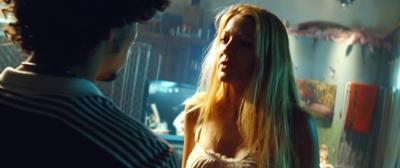 savages_blakelively_04179.jpg